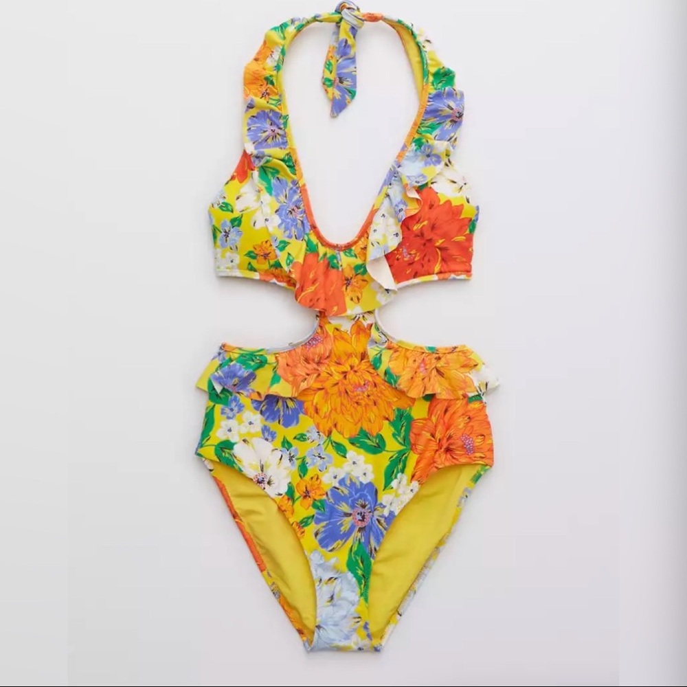 Aerie Ruffle Halter One Piece Swimsuit NEVER WORN
